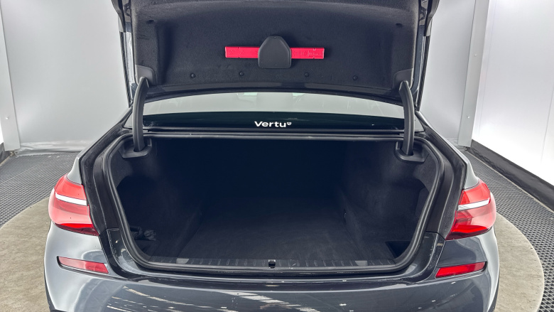 BMW 7 Series 740d xDrive M Sport 4dr Auto Diesel Saloon